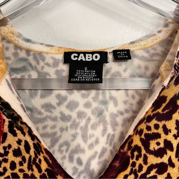 Cabo | 90s | Women’s S | Pullover Hoodie | Animal Print + Roses Mixed Media - Picture 9 of 10
